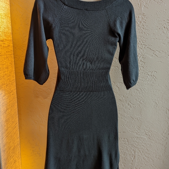 Size 3 Gray Sweater Dress babydoll style. In very good condition. Stretchy. Soft - Picture 4 of 4